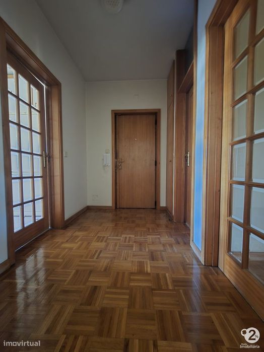 Apartamento T2 no centro da Maia ( com proximidade ao metro )