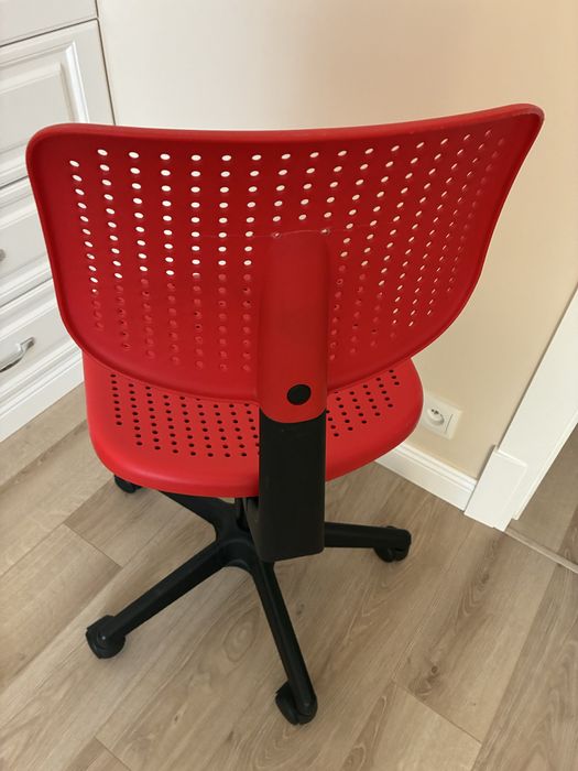 Krzesło obrotowe do biurka młodzieżowe stan bardzo dobry