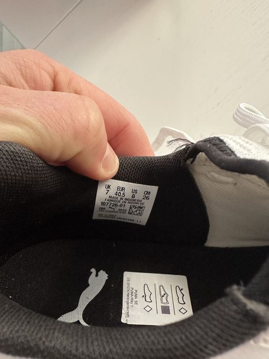 Продаю сороконожки Puma