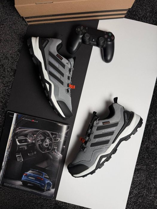 Чоловічі кросівки адідас Adidas Terrex Skychaser Light Grey Black