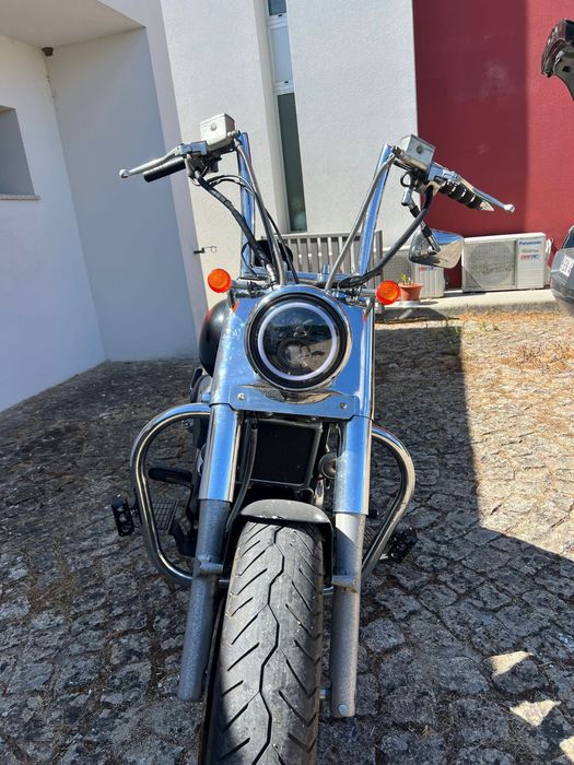 Suzuki Intruder 1500 LC