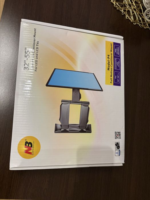 Telewizor 32 cale Panasonic + tuner DVB +uchwyt ścienny - komplet