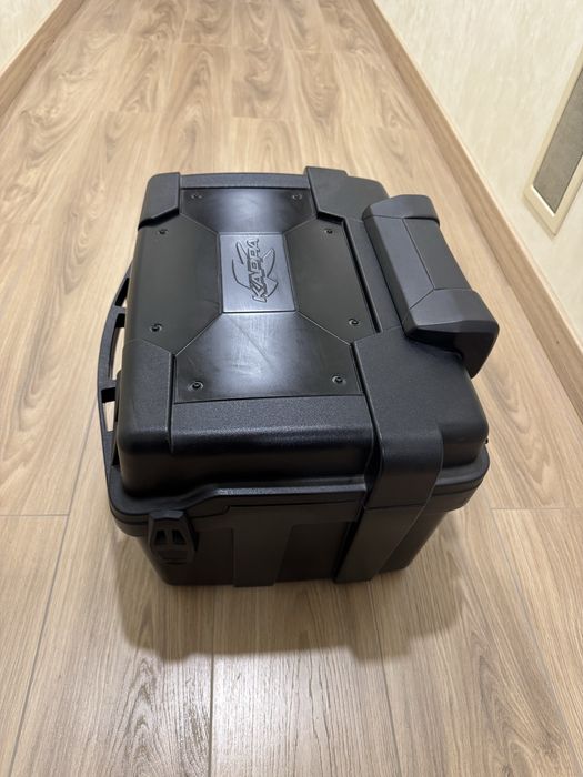 Продам центральний кофр Kappa KGR46