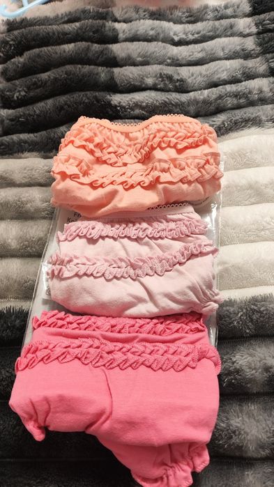 Трусики під памперси