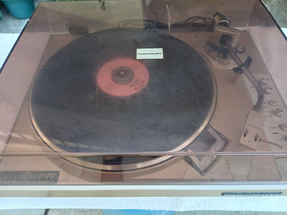 Gira discos Marantz