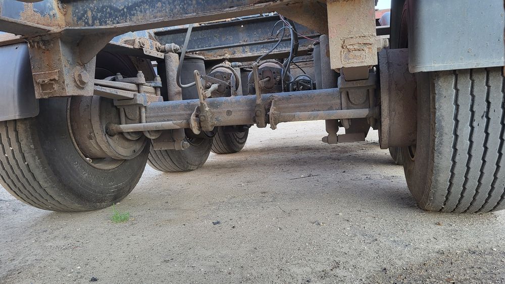 Полуприцеп контейнеровоз комплект