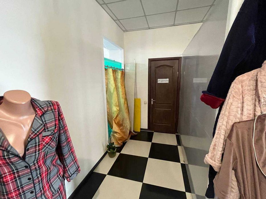 Оренда комерційного приміщення в центрі 67м кв. під магазин, салон, оф