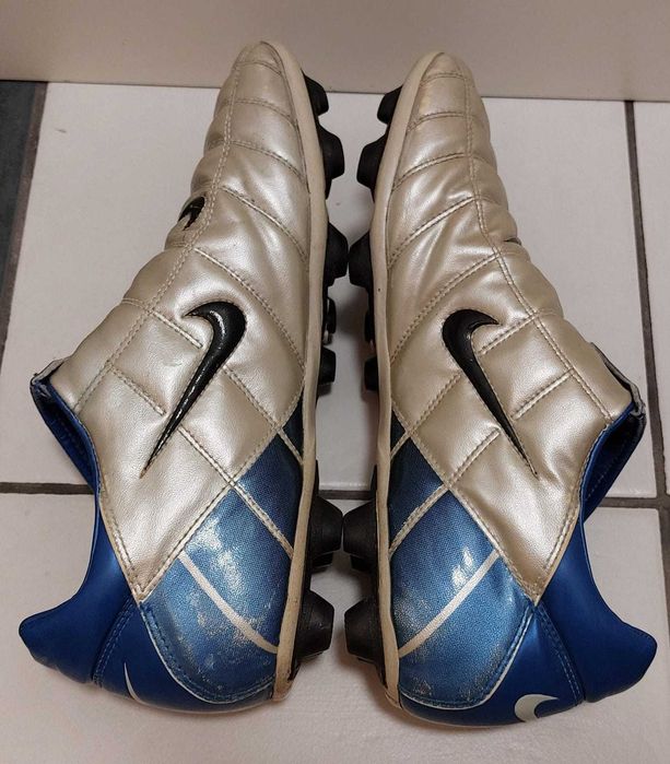 Korki piłkarskie Nike Total 90