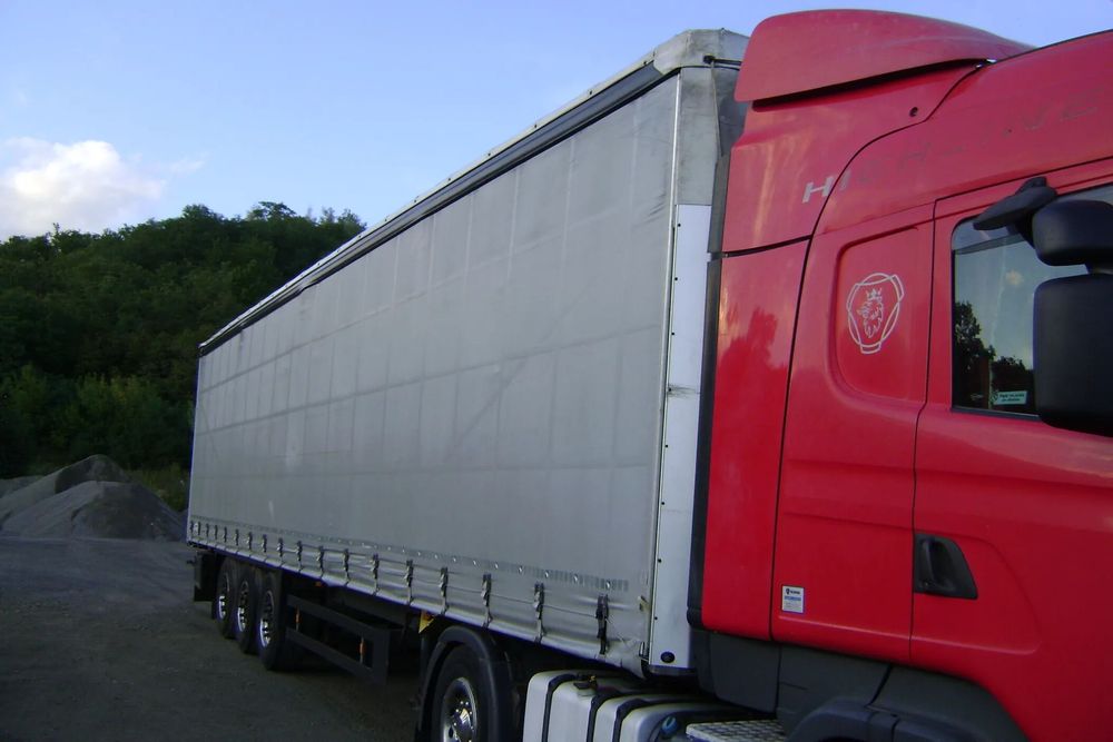 Schmitz Cargobull  Schmitz Standard XL Oś podnoszona