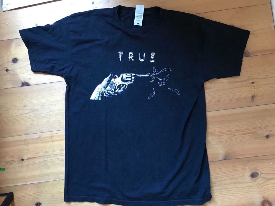 Legendary Tigerman TRUE T-Shirt Oficial Pistola L Paulo Furtado