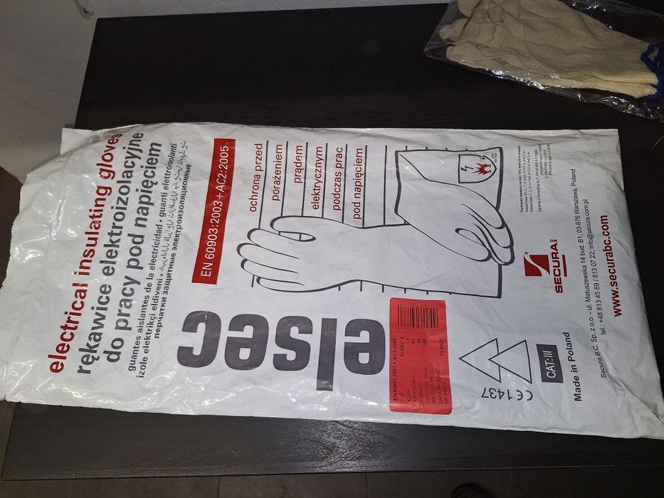Rękawice ochronne elektroizolacyjne