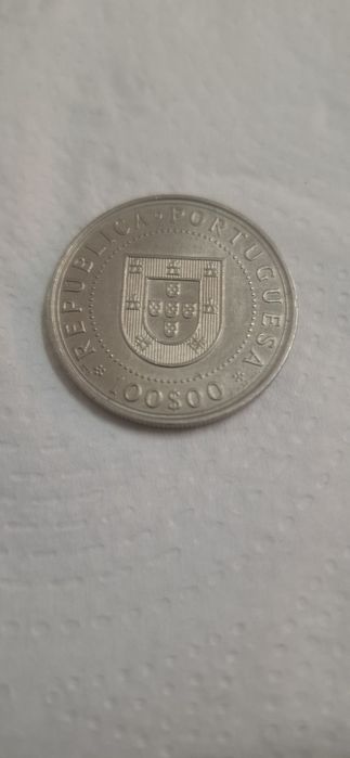 Moeda rarissima  de 100 escudos de 1990