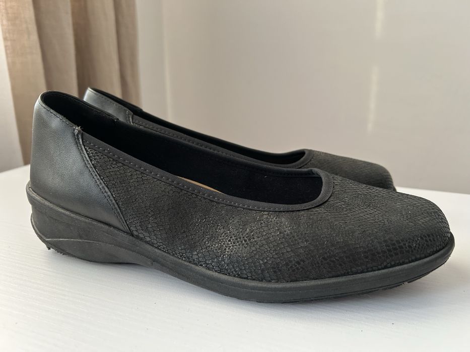 Solidus шкіряні туфлі мокасини балетки 41 р