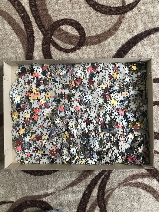 Пазлы "Красное авто" 1500 элементо