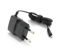 ładowarka  z cienkim wejściem