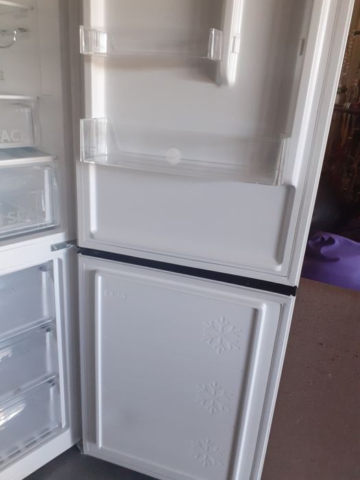 Vende-se  Figorifico