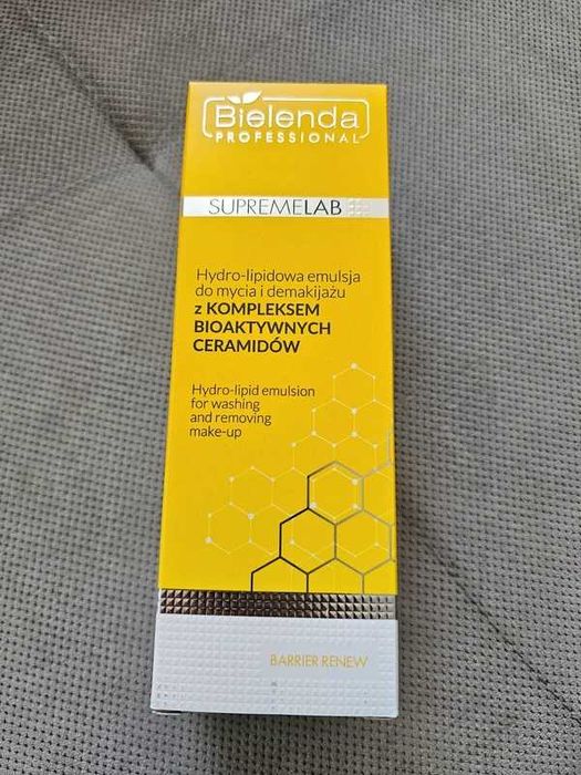 Bielenda SupremeLAB hydro-lipidowa emulsja do mycia twarzy i demakijaż