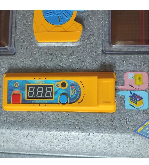 Інкубатор для яєць побутовий Теплуша EU 88 AQUA 12/50 PRO