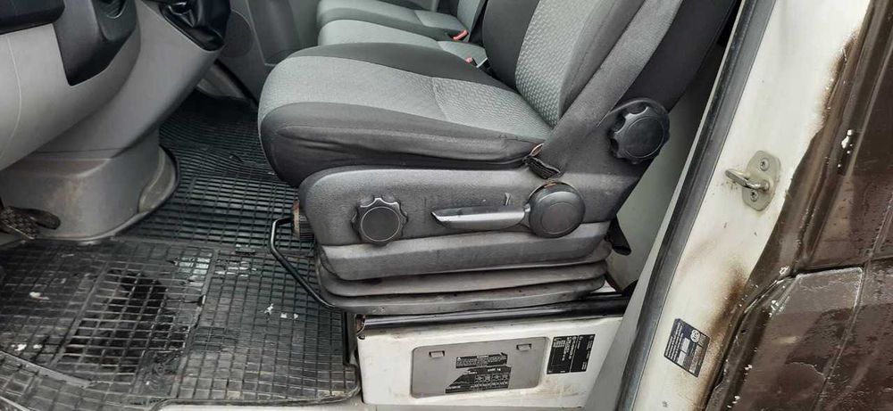 Решотка Радіатора  Крафтер Volkswagen Crafter запчасти Разборка