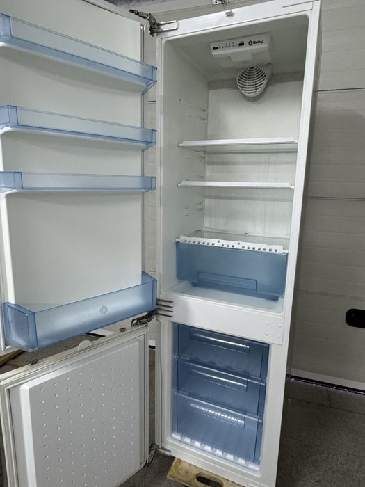 Frigorífico de encastre