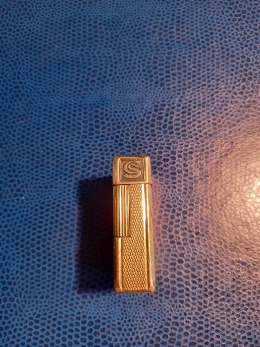 Isqueiro S.T. Dupont