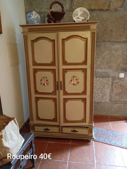 Móveis e eletrodomésticos usados para venda