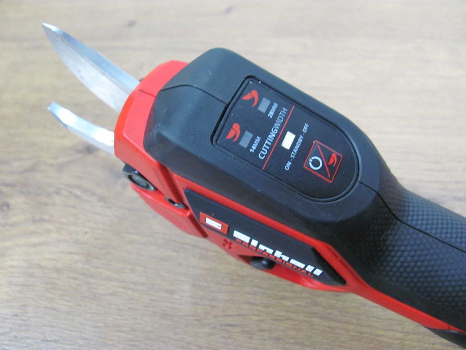 Секатор безщітковий серії Professional Einhell GP-LS 18/28 Li BL професійний та Секатор Einhell GE-LS 18 Li ножиці садові привезено з Німеччини
