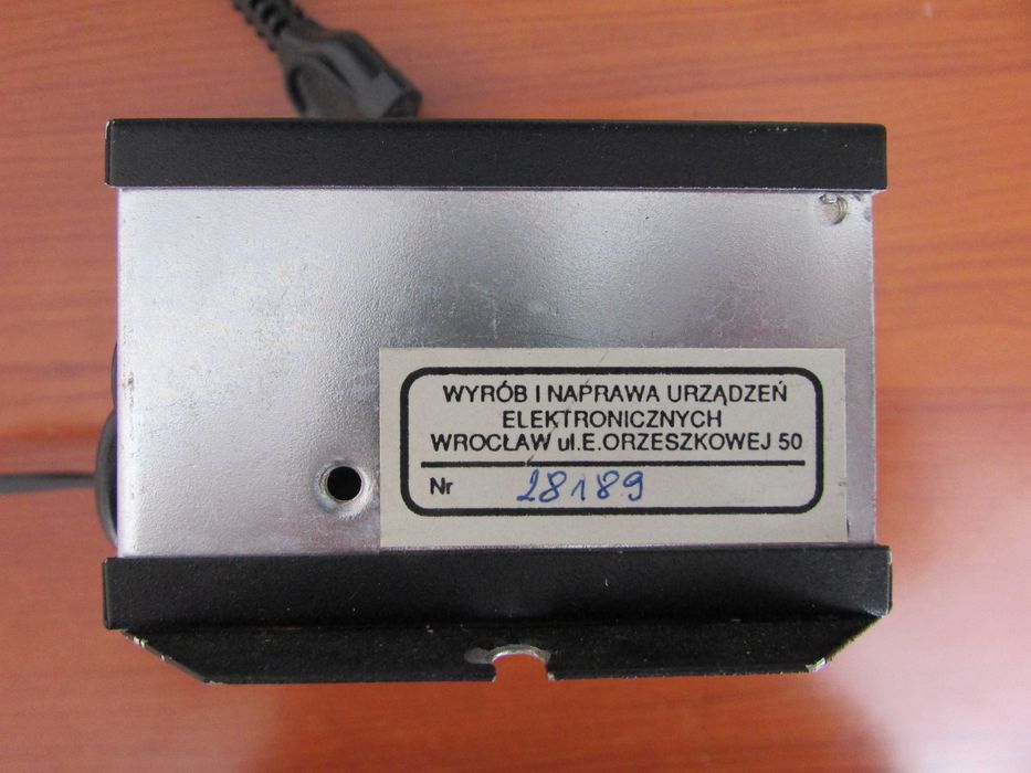 Wzmacniacz antenowy szerokopasmowy WS 1