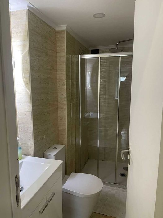 Oportunidade! Quarto para arrendamento em excelente localização