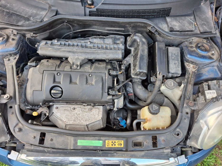 Motoryzacja  samochód osobowy