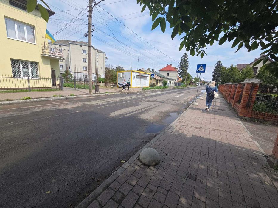 Нежитлове приміщення навпроти Поліклініки, м. Кам'янка-Бузька