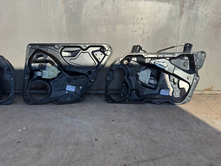 Ручки дверей замки механизмы тросики Passat B 6