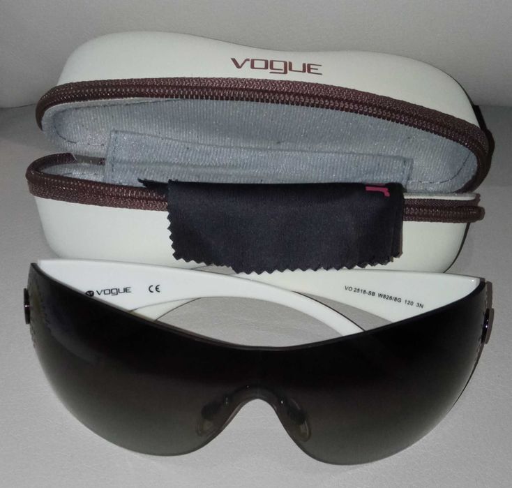 Óculos de Sol Vogue Brancos