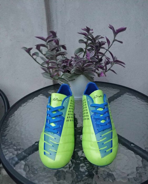 Buty sportowe GOFC 44 + skarpety sportowe NIKE