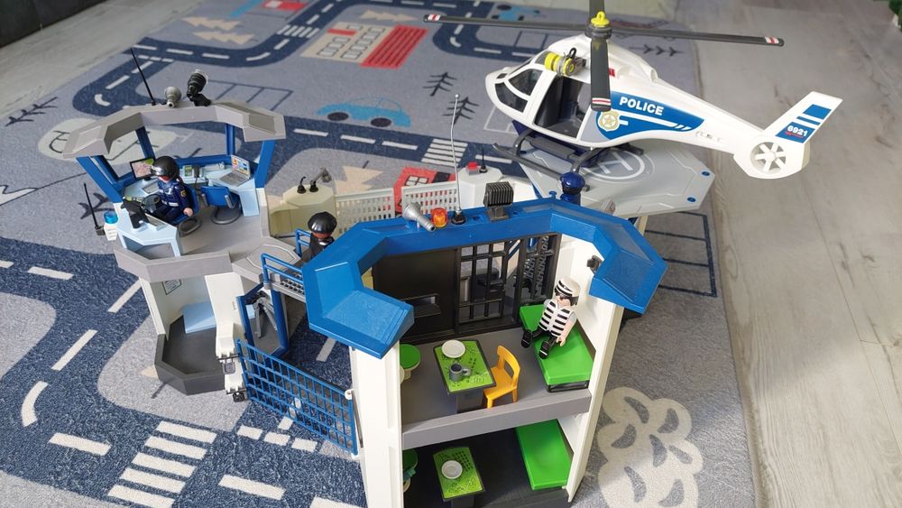 Playmobil komisariat policji