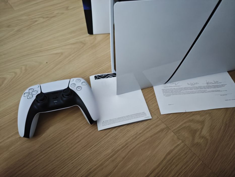 PlayStation 5 PS5 digital jak nowa gwarancja komplet
