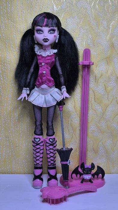 Монстер хай еббі Тора Гулія френкі слоу мо нефера гільда оригінал