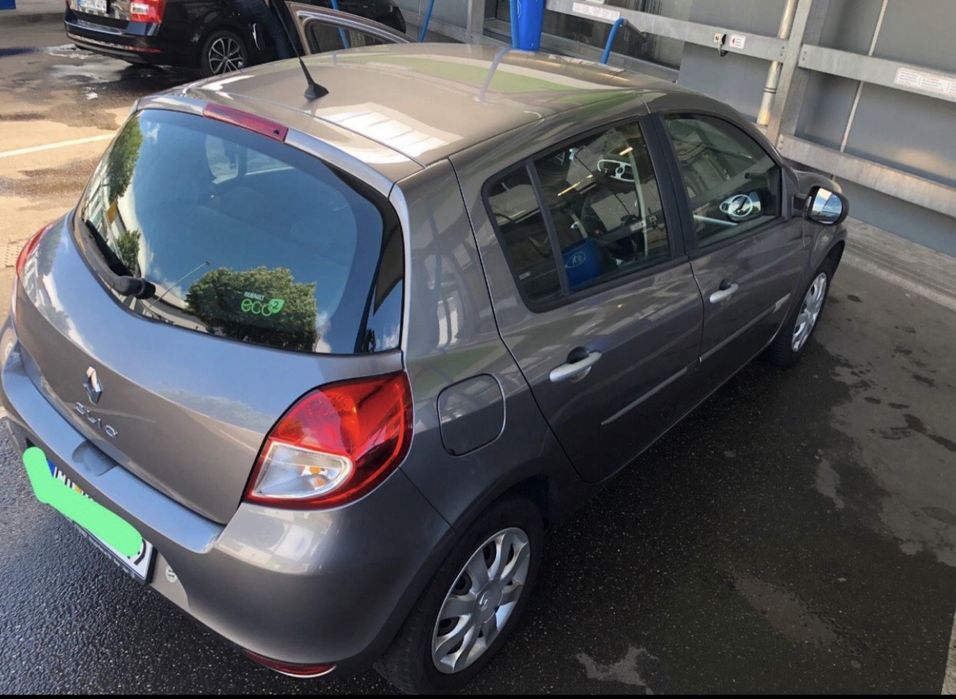 Renault Clio 3 anno 2011 Alemanha França