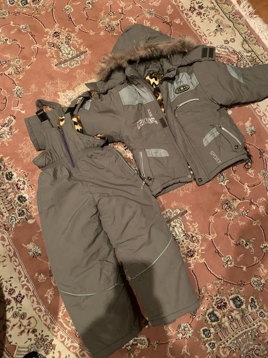 Зимовий костюм ( лижний) на хлопчика 4-5 років