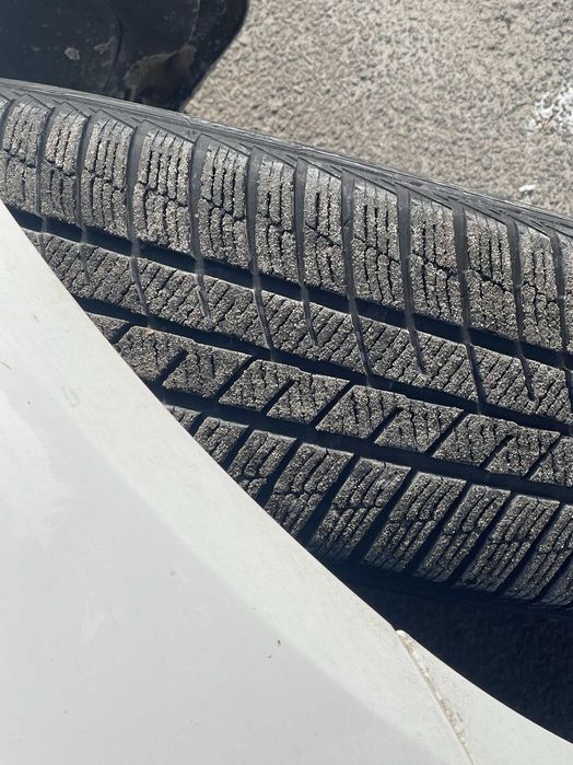 Volkswagen Golf VI   2011г