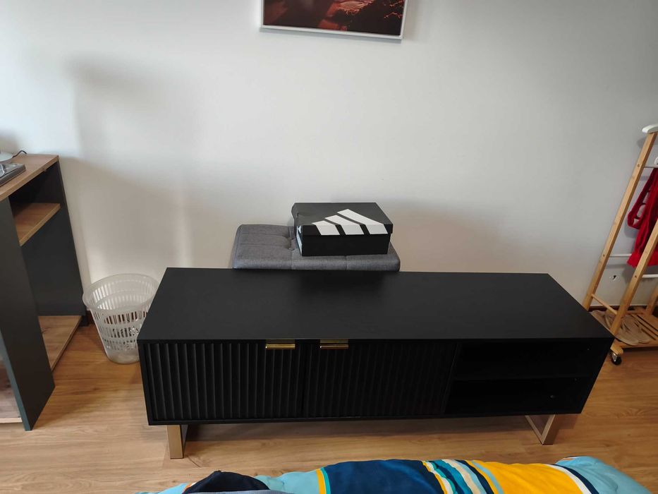 Movel  de TV beliani novo