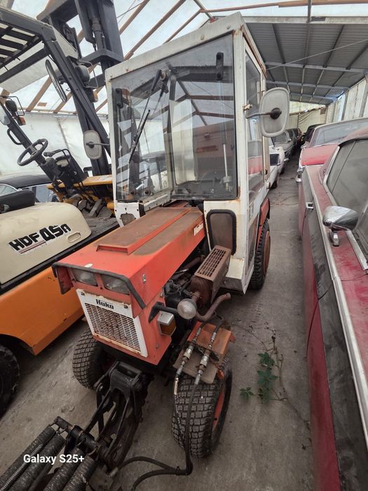 Traktor Hako pług