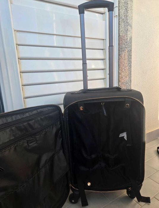 Conjunto de malas de viagem