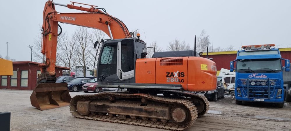 Продам экскаватор Hitachi ZX 280 , 2012 г