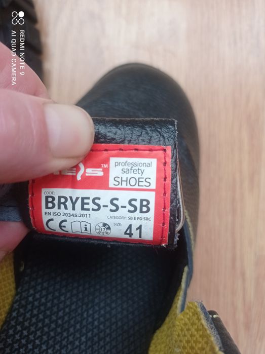 Sprzedam buty bezpieczne