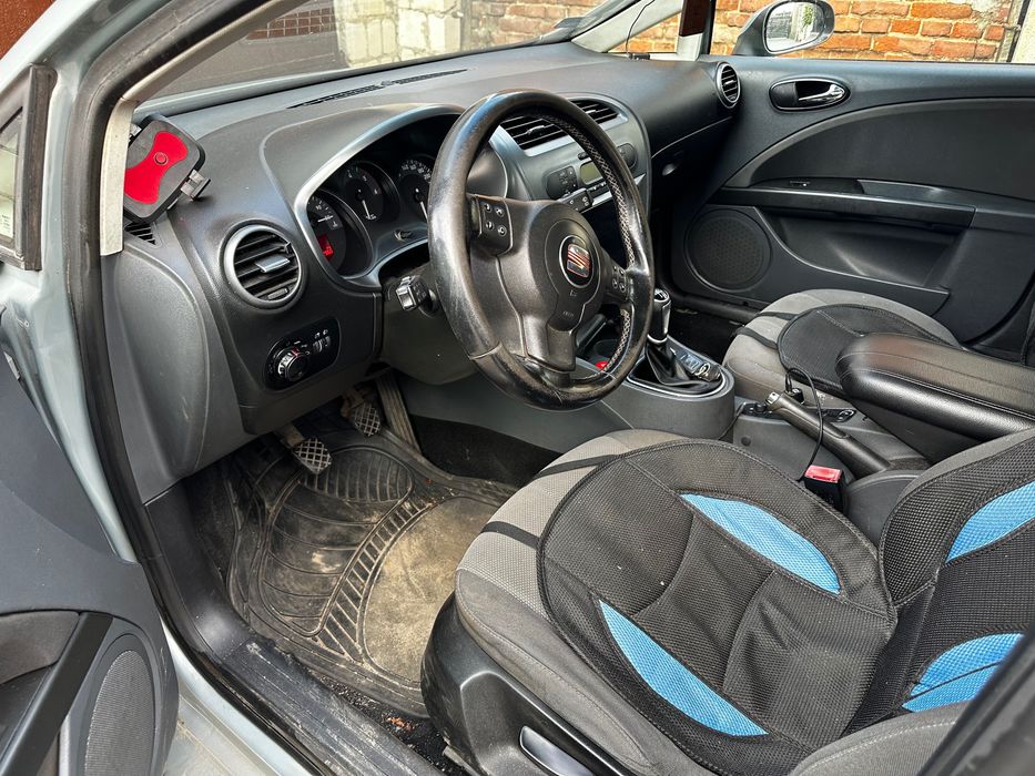 Samochód Seat Leon 2