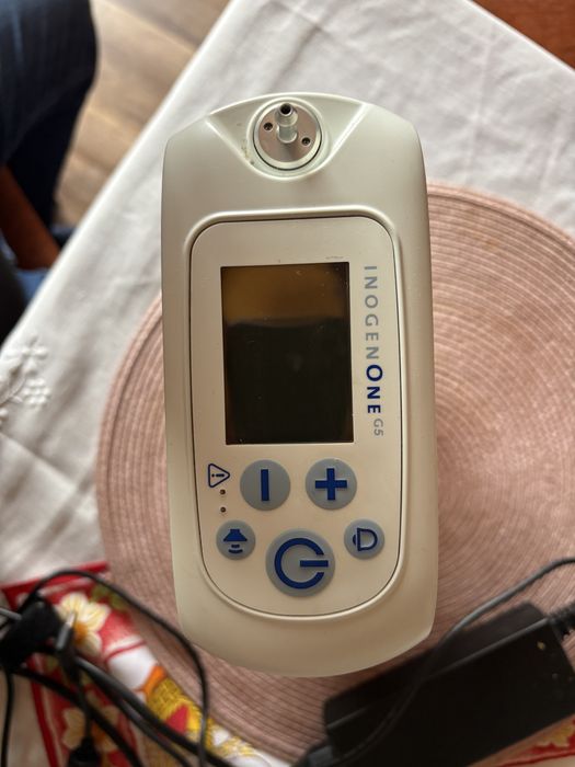 Koncentrator tlenu Inogen One G5 – przenośny, sprawny, komplet