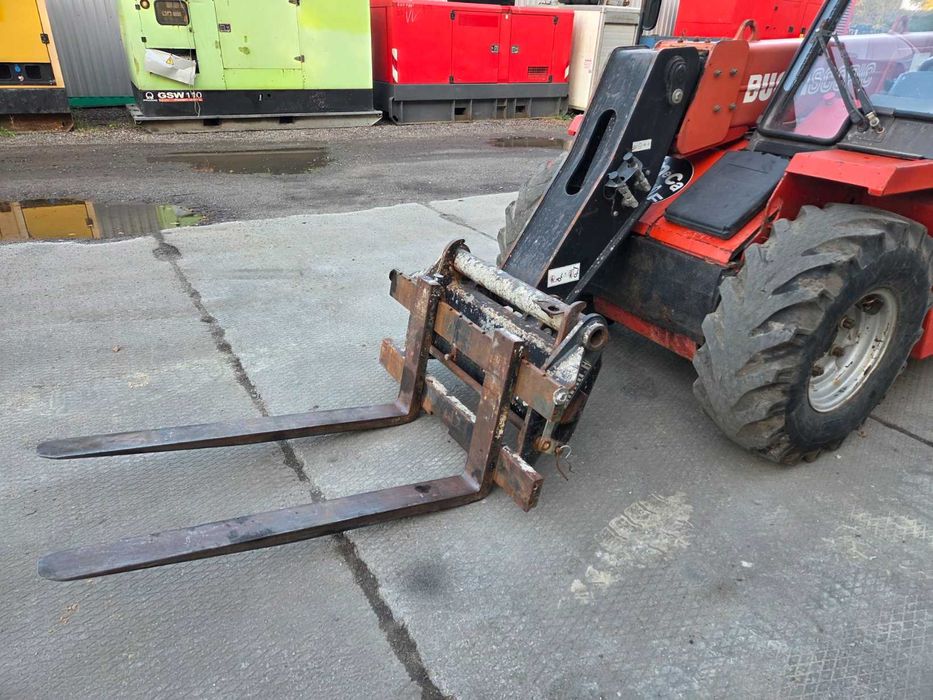 Телескопічний навантажувач, погружчик Manitou BT420, агро погрузчик