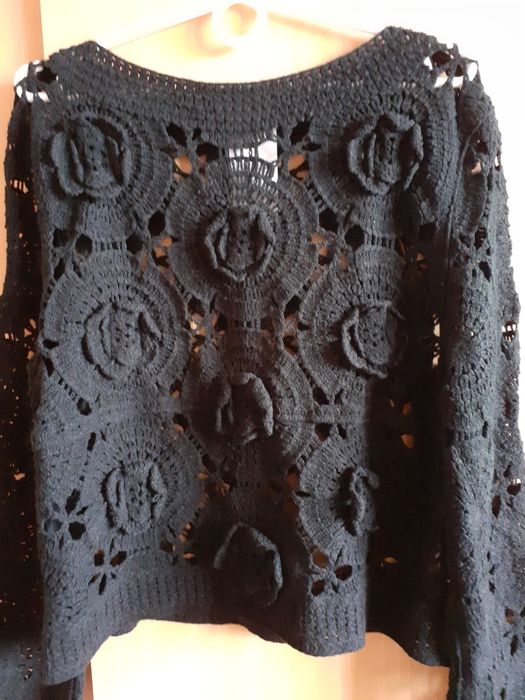 Sweter ażurowy 3d