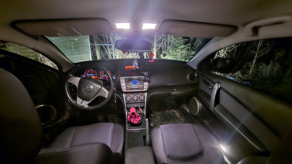 Sprzedam Mazda 6 2.0 Diesel
2008 r. - 275 000 km 
Auto w bardzo dobr